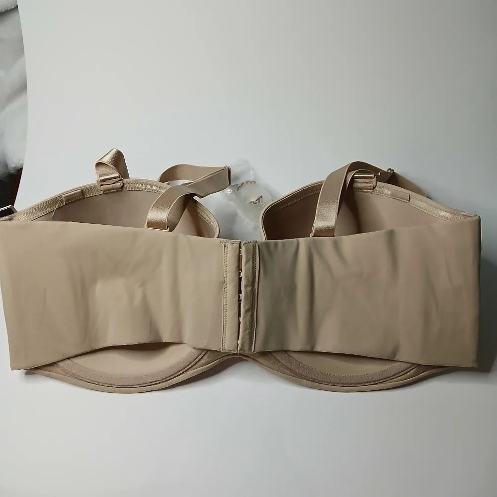 Cacique Women's Cream Smooth Contour Bra‎